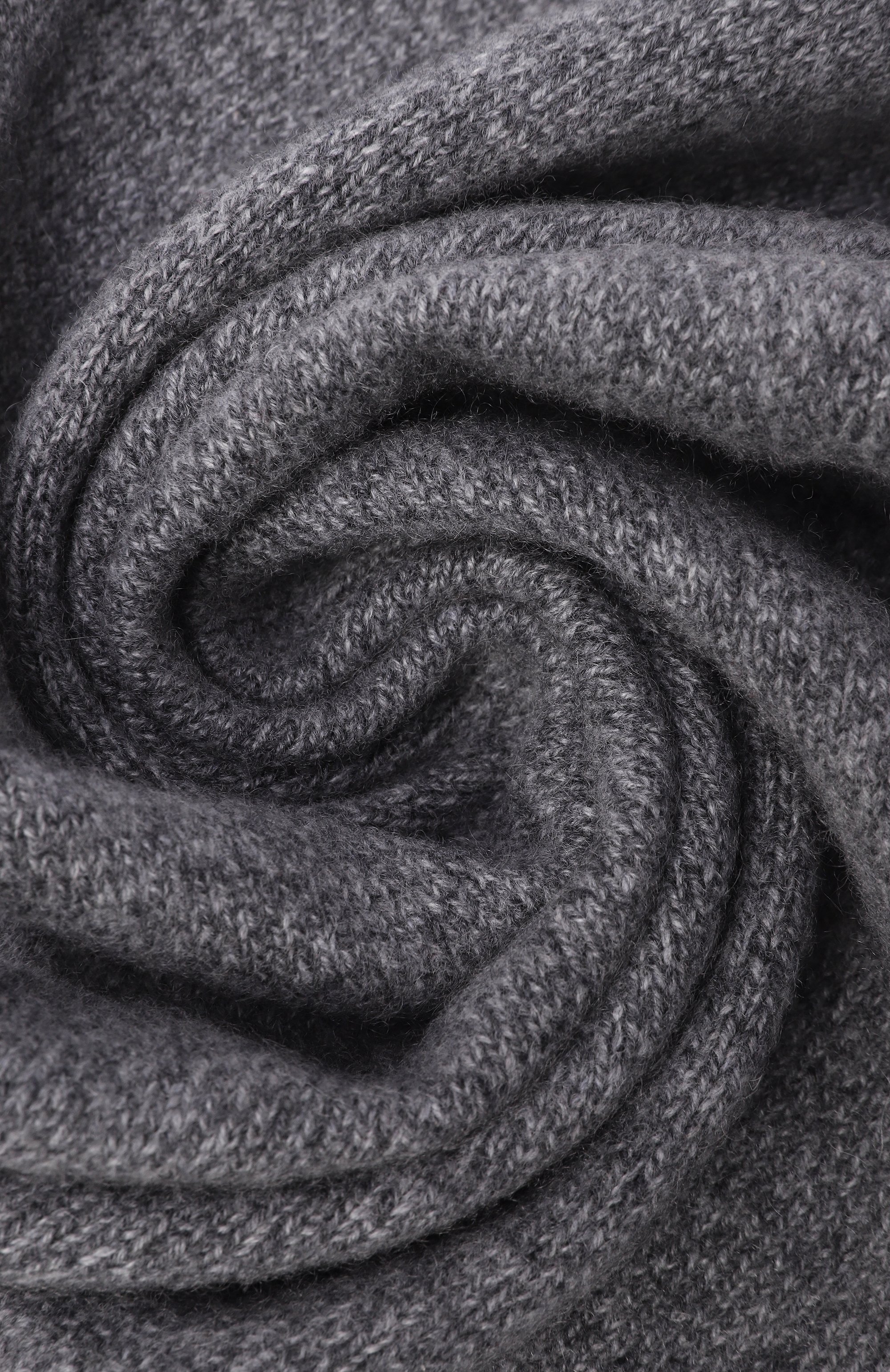 Кашемировый шарф GIVENCHY серого цвета по цене 113000 руб., арт. 710009333, фото 3 Кашемировый шарф GIVENCHY, арт. 710009333, фото 3