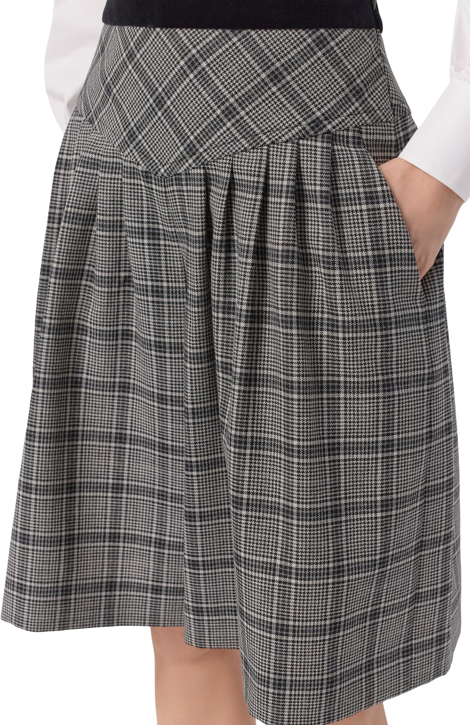 Шерстяные шорты VALENTINO, арт. 8B3RD0N0/9W7, фото 5