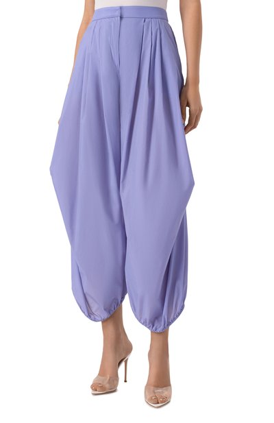 Брюки EMPORIO ARMANI голубого цвета по цене 52550 руб., арт. EW004461/TE20972, фото 3 Брюки EMPORIO ARMANI, арт. EW004461/TE20972, фото 3