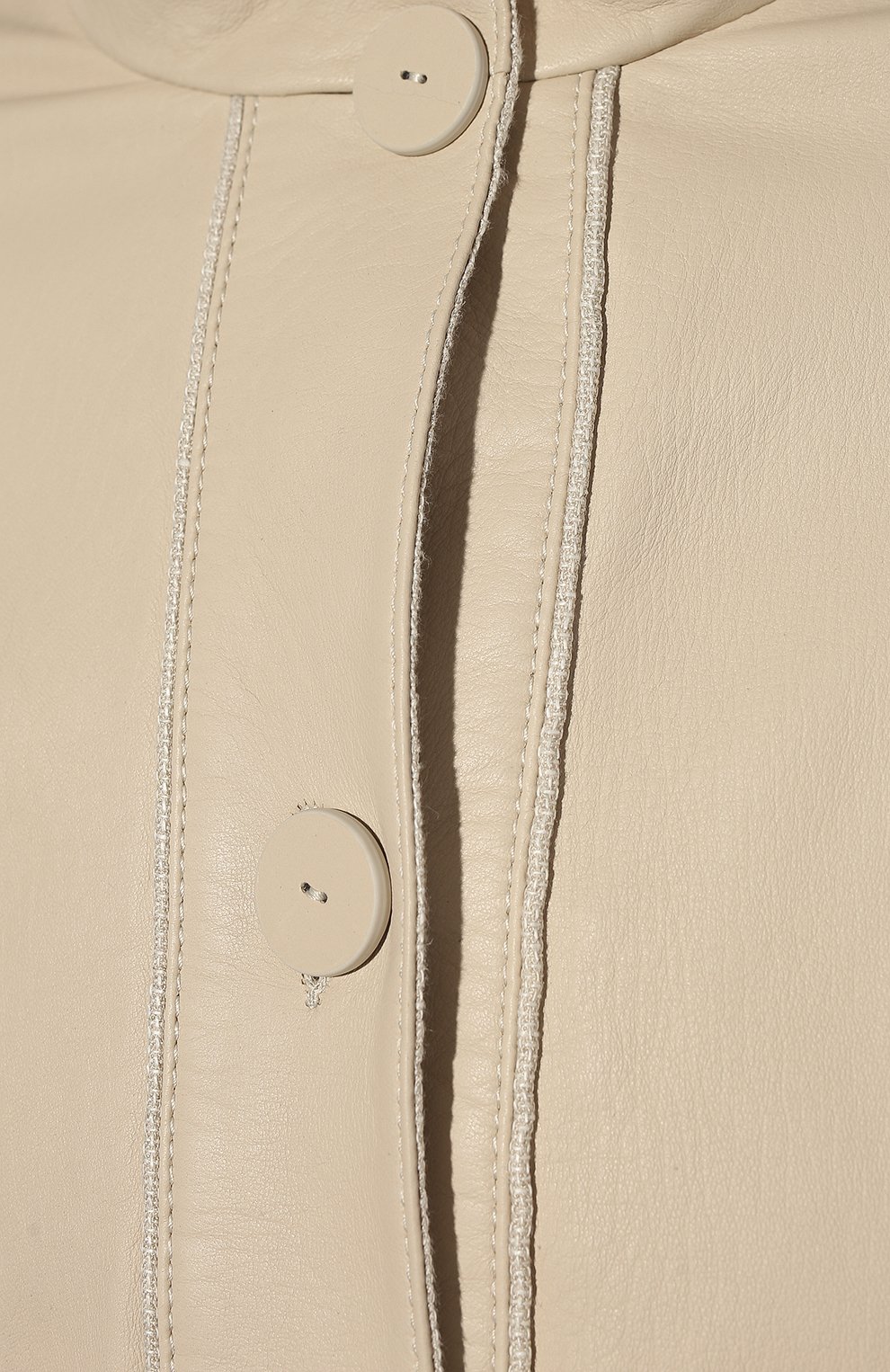 Кожаный бомбер GIORGIO ARMANI бежевого цвета по цене 555500 руб., арт. IAG11P/IAP14, фото 5 Кожаный бомбер GIORGIO ARMANI, арт. IAG11P/IAP14, фото 5