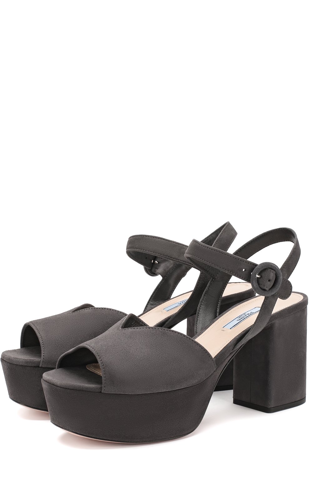 Замшевые босоножки на устойчивом каблуке и платформе PRADA серого цвета по цене 85000 руб., арт. 1XP39A-8-F0471-B085, фото 1 Замшевые босоножки на устойчивом каблуке и платформе PRADA, арт. 1XP39A-8-F0471-B085, фото 1