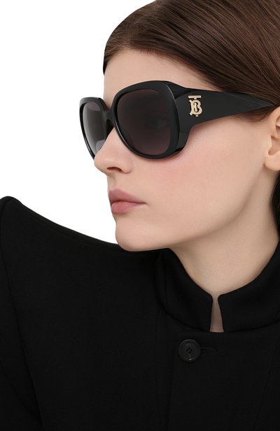 Солнцезащитные очки BURBERRY, арт. 4303-30018G, фото 2