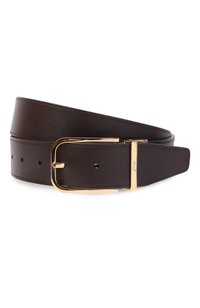 Темно-коричневый