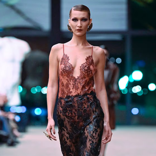 Неделя моды в Париже: Saint Laurent