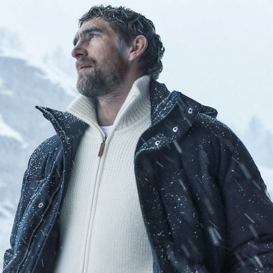 Кардиган — идеальная база для зимних образов