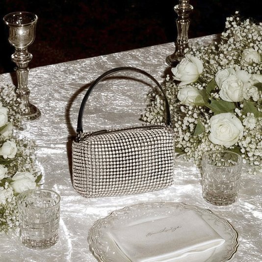 Феномен Alexander Wang: знаковые вещи бренда, которые будут всегда в моде