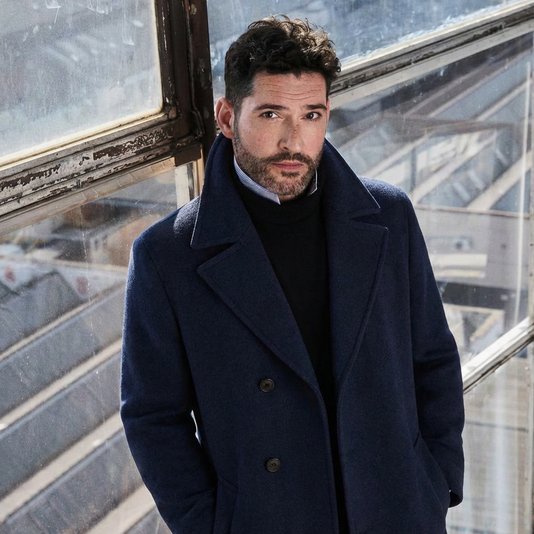 Верхняя одежда, которая понадобится в марте