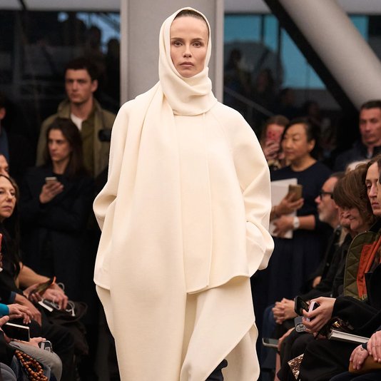 Неделя моды в Париже: Alaïa