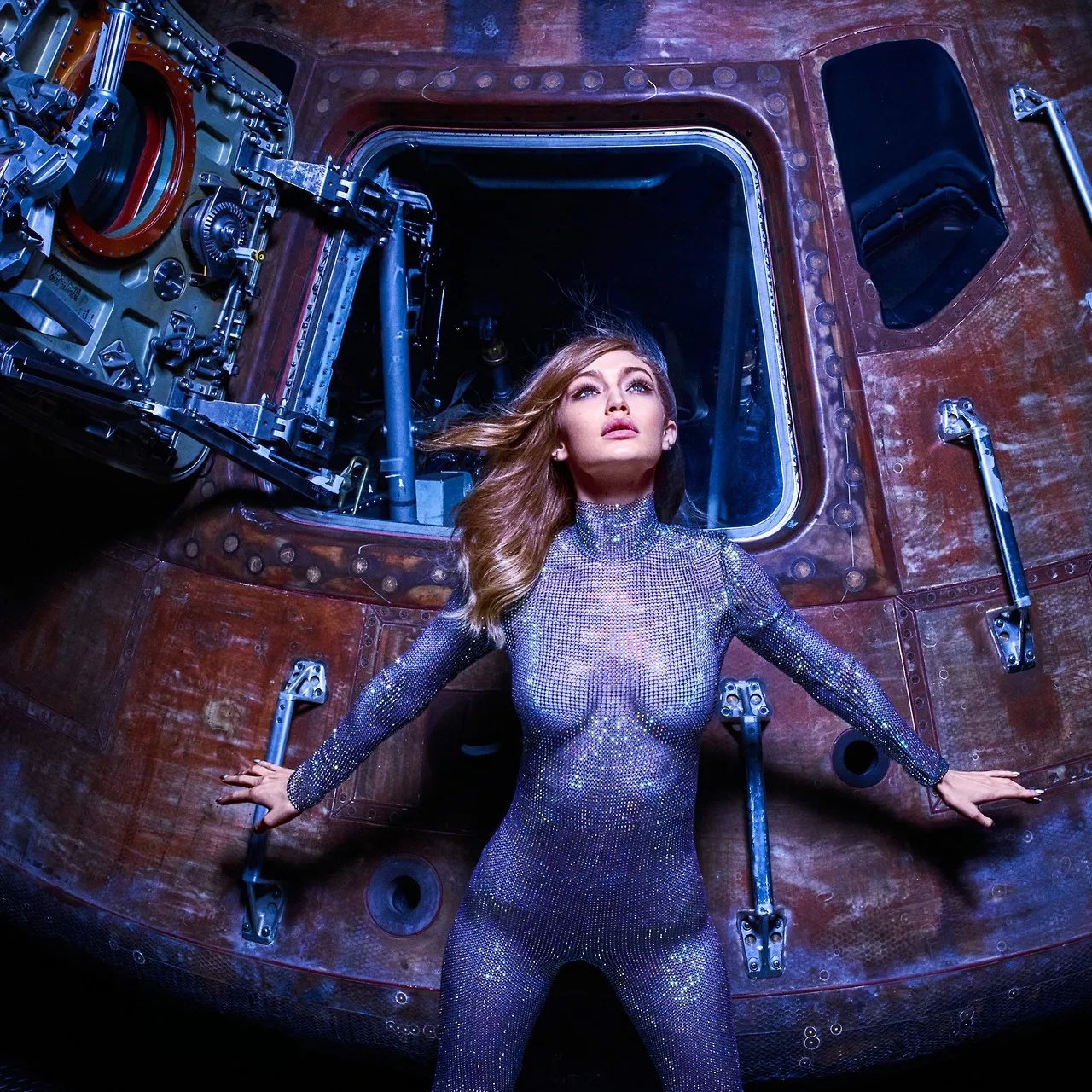 Полет нормальный: астральный минимализм