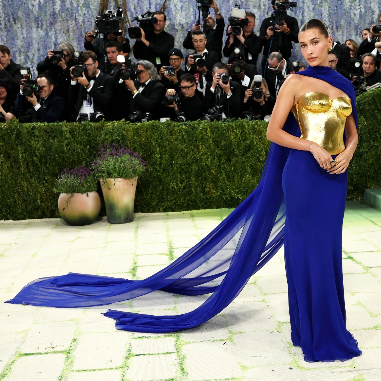 Звезды в брендах ЦУМа на Met Gala 2026